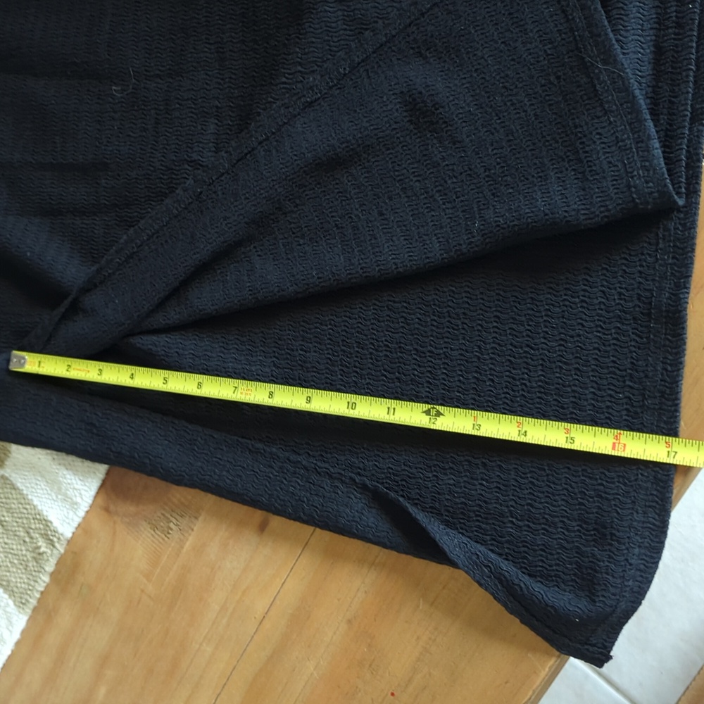 Black Shein Skirt - Picture 5 of 9